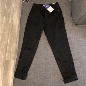 Black high waisted mom jeans